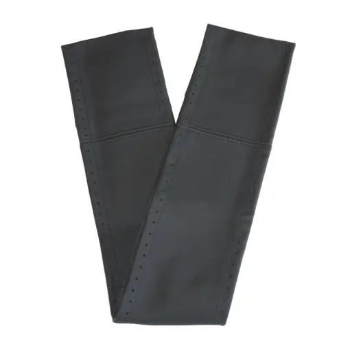 HUSA VOLAN CU SNUR PIELE NATURALA NEGRU 42-43 cm Ofertă