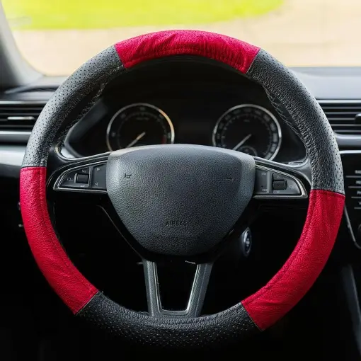Livrare rapidă HUSA VOLAN PIELE NATURALA PERFORATA ROSU 37-39 CM MEGA DRIVE