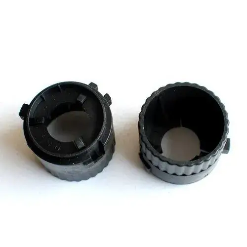 Adaptor pentru bec xenon VW Golf 6 Cumpără acum