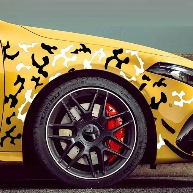 Set 2 stickere autoadezive Tuning in doua culori, model "Paint Stains", dimensiune 97 x 47 cm, culoare Negru + Alb FAVLine Selection Transport gratuit