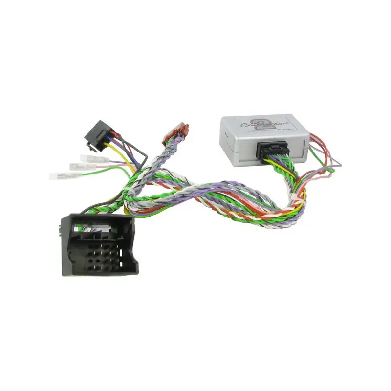 Adaptor comenzi volan Connects2 pentru Peugeot cu OEM PDC Noutate