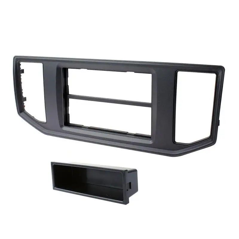 Nu rata Rama adaptoare 2DIN Connects2 pentru Volkswagen Crafter 2017+, negru mat