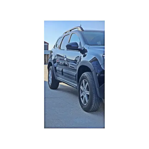 Ultima șansă Set protectii aripi si bandouri usi pentru Dacia Duster II 2018+ (OEM)
